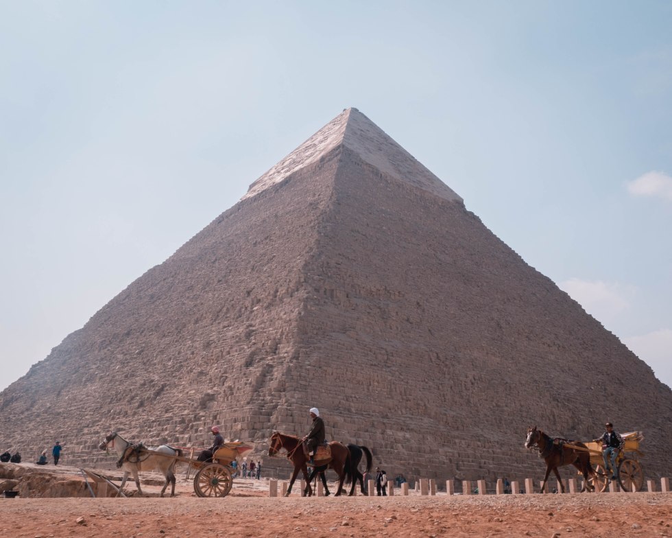 insyapyramid (1 of 1)